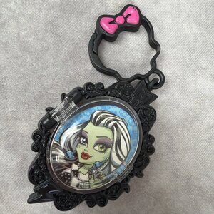 Monster High 2014 Happy Meal Ghoulfriend Black Locket Charm Clip Fob Keychain